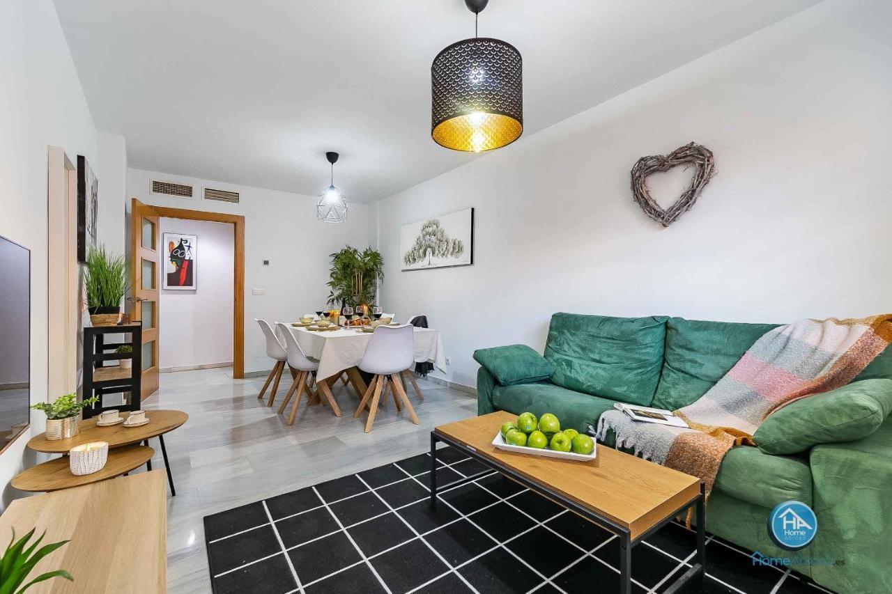 Bajo Urbano Boutique En Carlos Haya Con Terraza Y Parking 马拉加 外观 照片