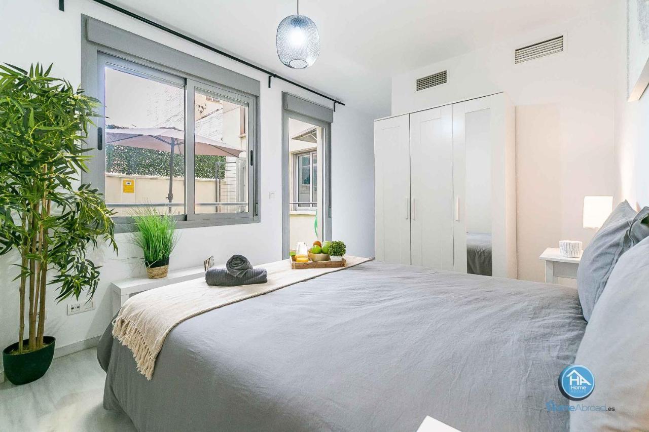 Bajo Urbano Boutique En Carlos Haya Con Terraza Y Parking 马拉加 外观 照片