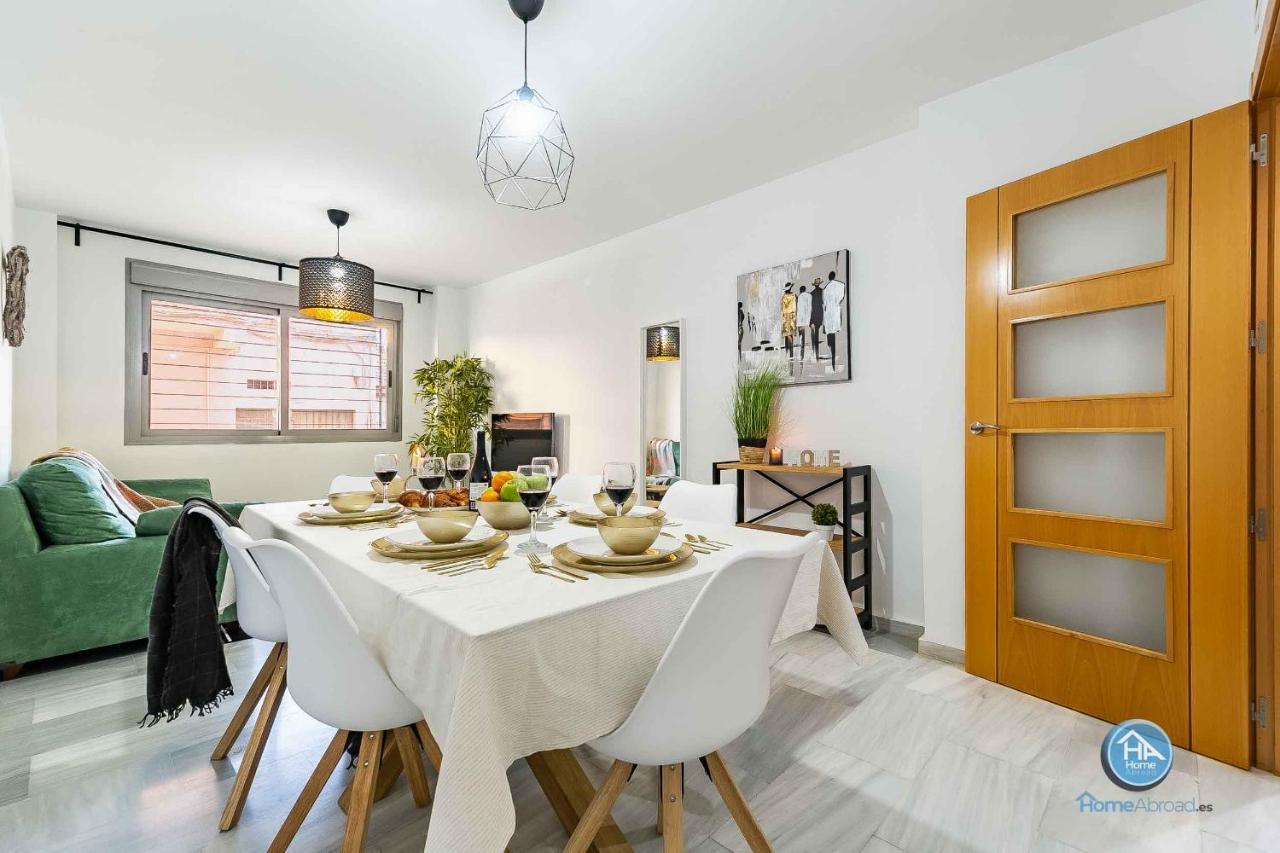 Bajo Urbano Boutique En Carlos Haya Con Terraza Y Parking 马拉加 外观 照片