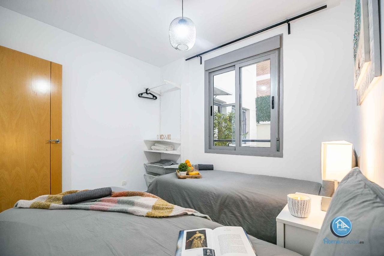 Bajo Urbano Boutique En Carlos Haya Con Terraza Y Parking 马拉加 外观 照片